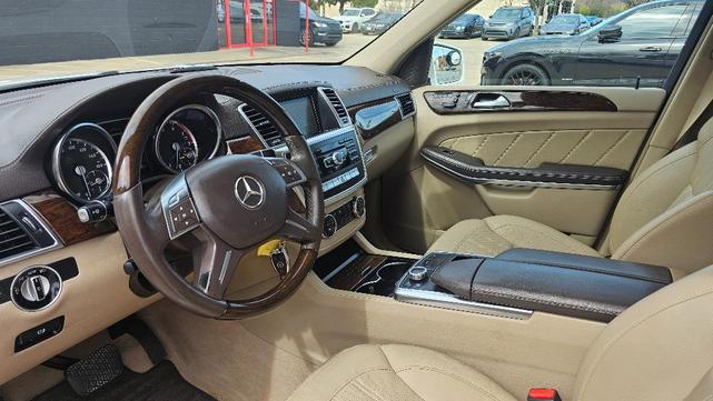 Photo of 2013 White Mercedes-Benz GL-Class