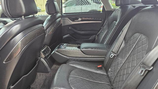 Photo of 2013 Gray Audi S8