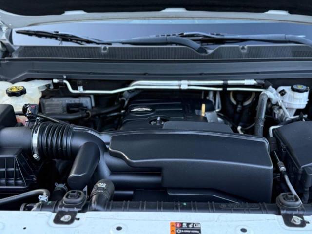 Photo of 2020 Summit White Chevrolet Colorado