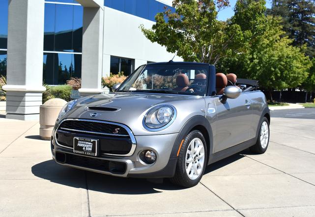 Photo of 2017 Chesterfield Leather Malt Brown MINI Convertible