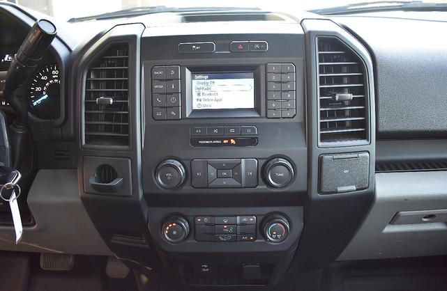 Photo of 2020 Oxford White Ford F-150