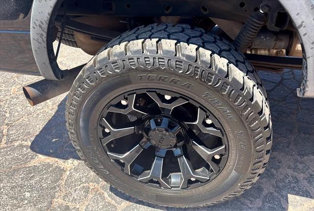 Photo of 2011 Black Ford F-150