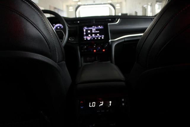 Photo of 2023 Velvet Red Pearlcoat Jeep Grand Cherokee L