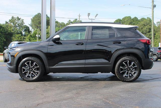 Photo of 2026 Mosaic Black Metallic Chevrolet Trailblazer