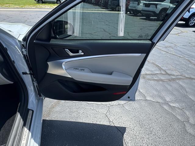 Photo of 2022 Siberian Ice Genesis G70
