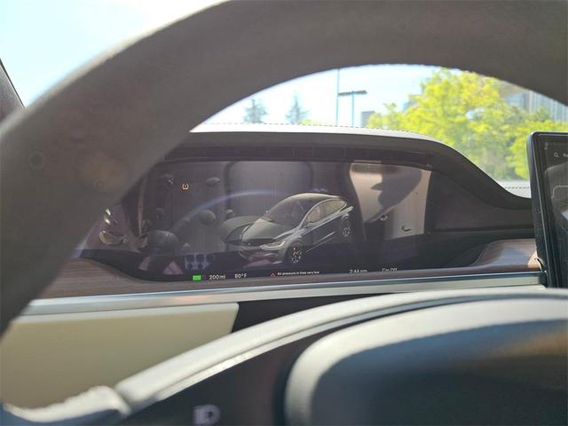 Photo of 2024 Gray Tesla Model X