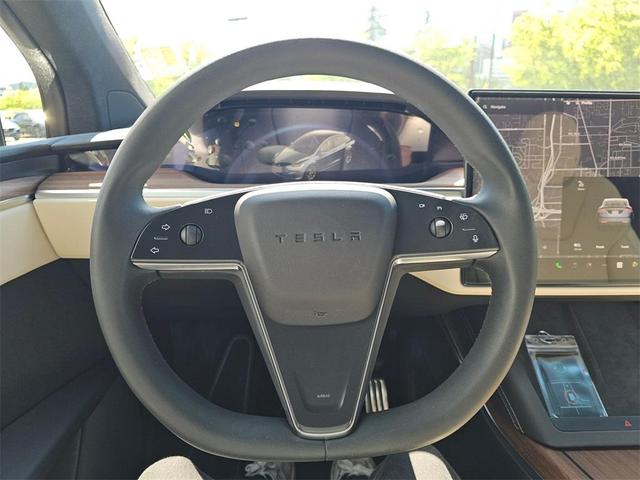 Photo of 2024 Gray Tesla Model X