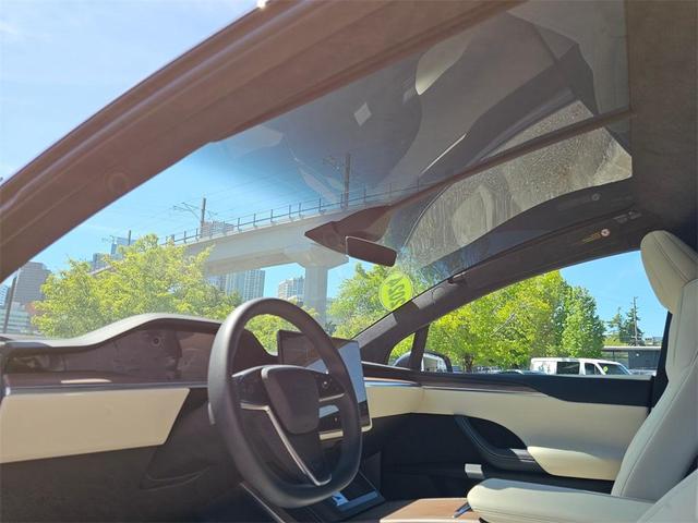 Photo of 2024 Gray Tesla Model X