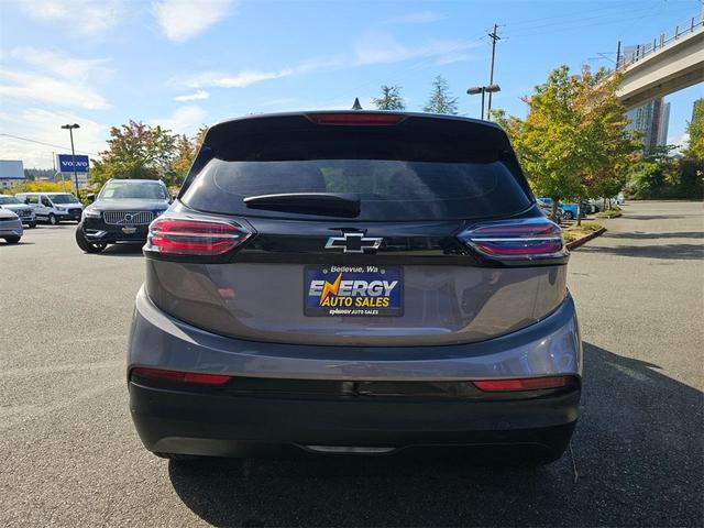 Photo of 2022 Gray Ghost Metallic Chevrolet Bolt EV