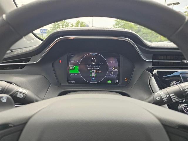 Photo of 2022 Summit White Chevrolet Bolt EUV