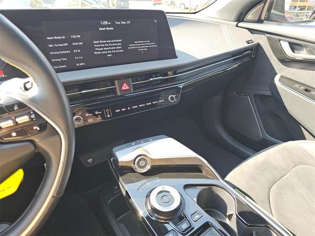 Photo of 2023 Runway Red Kia EV6