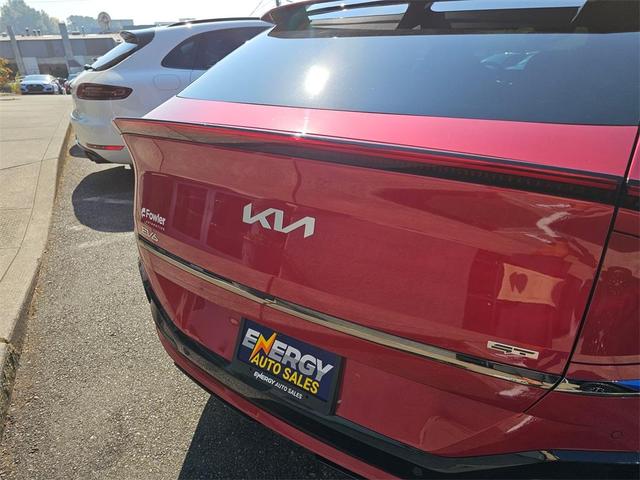 Photo of 2023 Runway Red Kia EV6