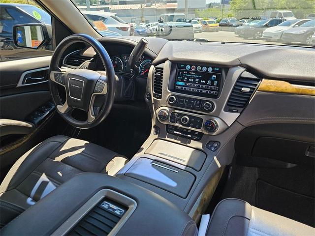 Photo of 2017 Mineral GMC Yukon XL