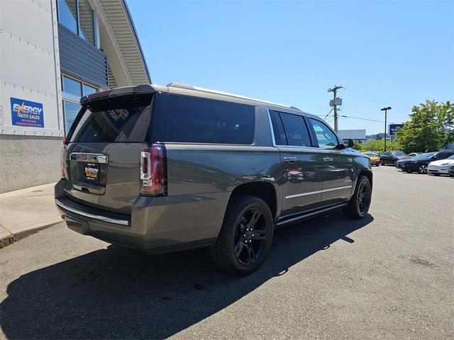 Photo of 2017 Mineral GMC Yukon XL