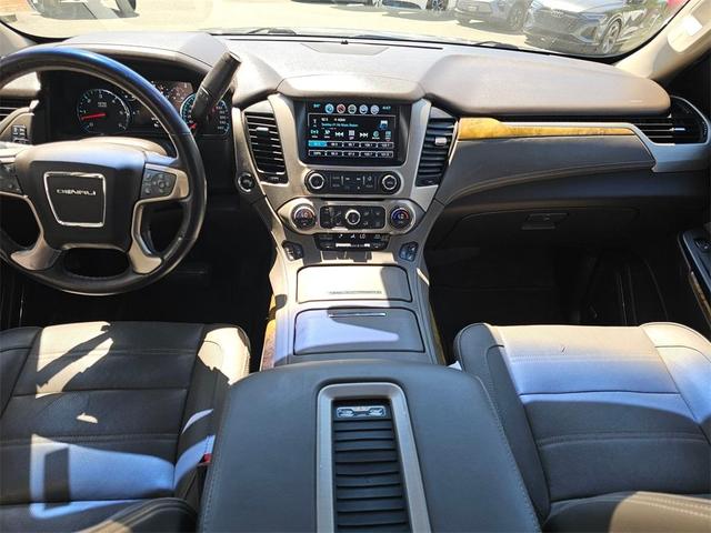 Photo of 2017 Mineral GMC Yukon XL