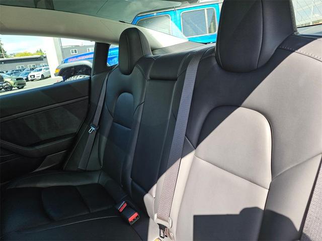 Photo of 2020 Pearl White Multi Tesla Model 3