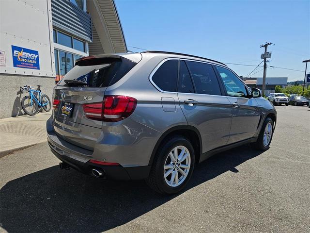 Photo of 2015 Space Gray Metallic BMW X5