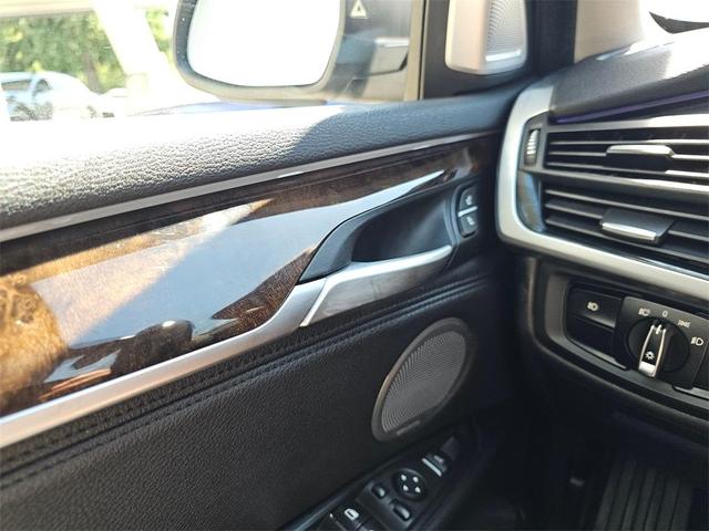 Photo of 2015 Space Gray Metallic BMW X5