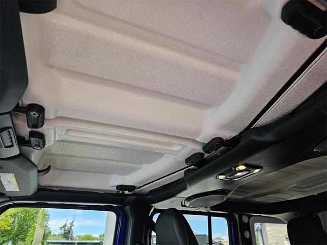 Photo of 2019 Ocean Blue Metallic Jeep Wrangler Unlimited