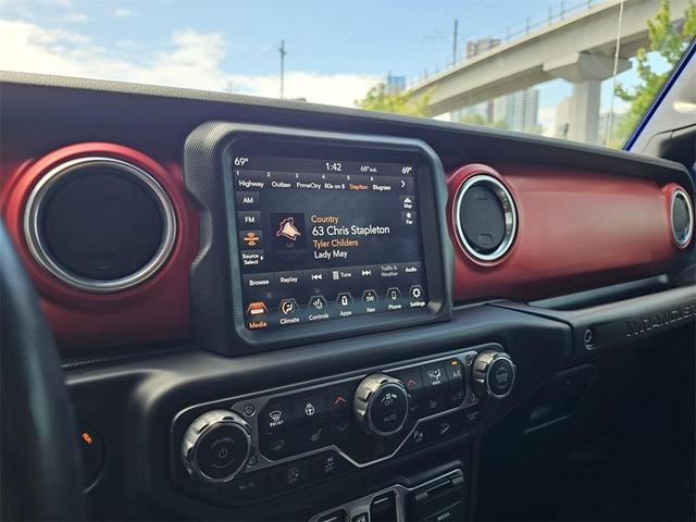 Photo of 2019 Ocean Blue Metallic Jeep Wrangler Unlimited