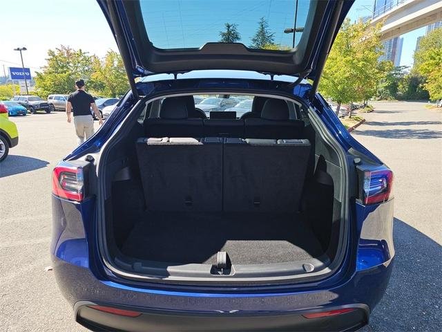 Photo of 2023 Deep Blue Metallic Tesla Model Y