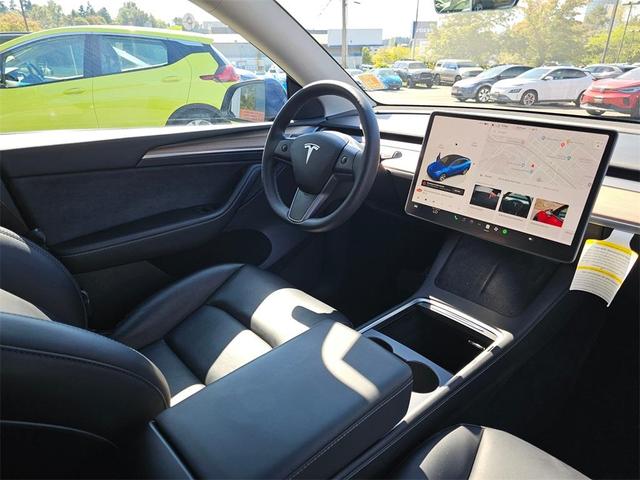 Photo of 2023 Deep Blue Metallic Tesla Model Y