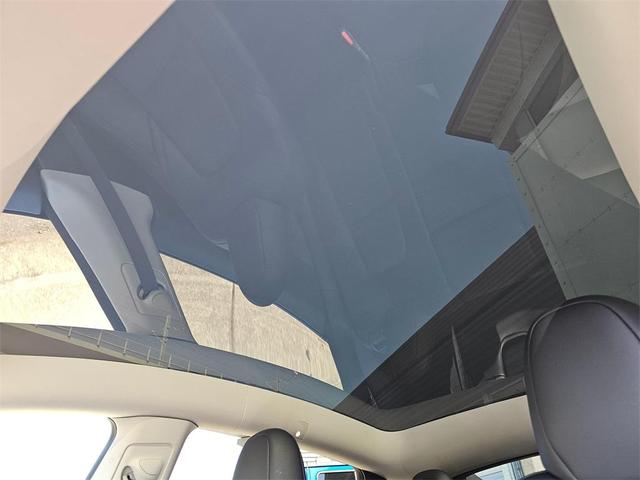 Photo of 2023 Deep Blue Metallic Tesla Model Y