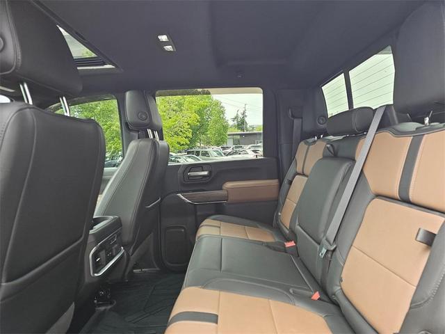 Photo of 2022 Black Chevrolet Silverado 2500