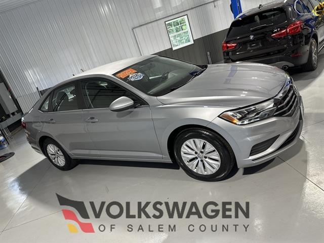 Photo of 2020 Pyrite Silver Metallic Volkswagen Jetta