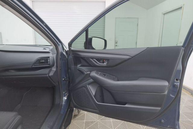 Photo of 2024 Cosmic Blue Pearl Subaru Outback