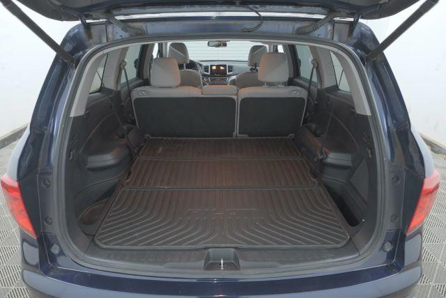 Photo of 2018 Steel Sapphire Metallic Honda Pilot