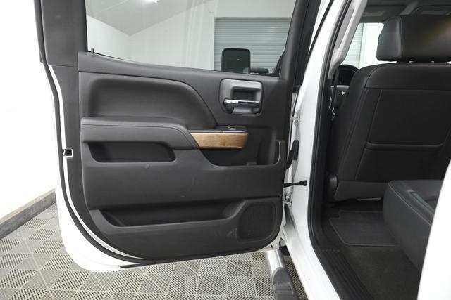 Photo of 2016 Summit White Chevrolet Silverado 3500