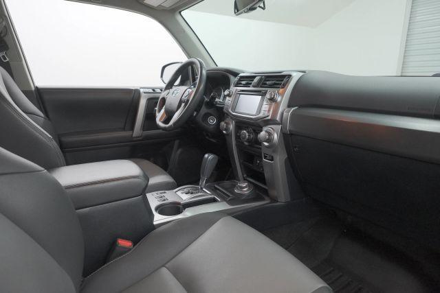 Photo of 2019 Magnetic Gray Metallic Toyota 4Runner