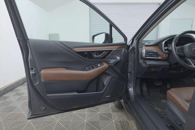 Photo of 2021 Magnetite Gray Metallic Subaru Outback