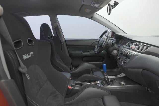 Photo of 2006 Rotor Glow Metallic Mitsubishi Lancer Evolution