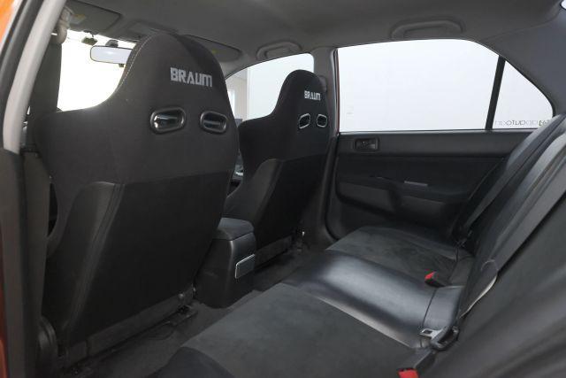 Photo of 2006 Rotor Glow Metallic Mitsubishi Lancer Evolution