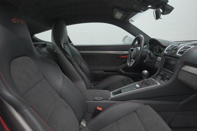 Photo of 2016 White Porsche Cayman