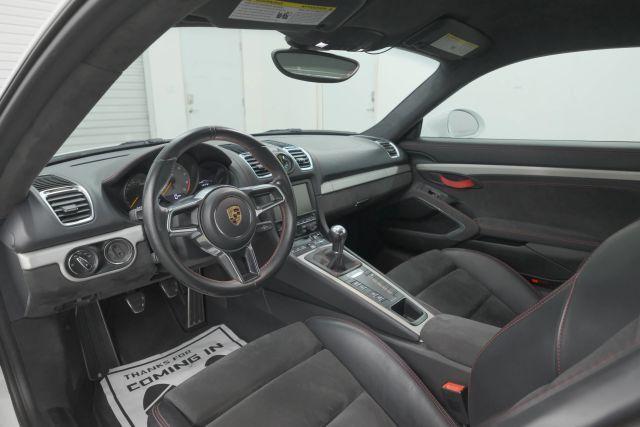 Photo of 2016 White Porsche Cayman