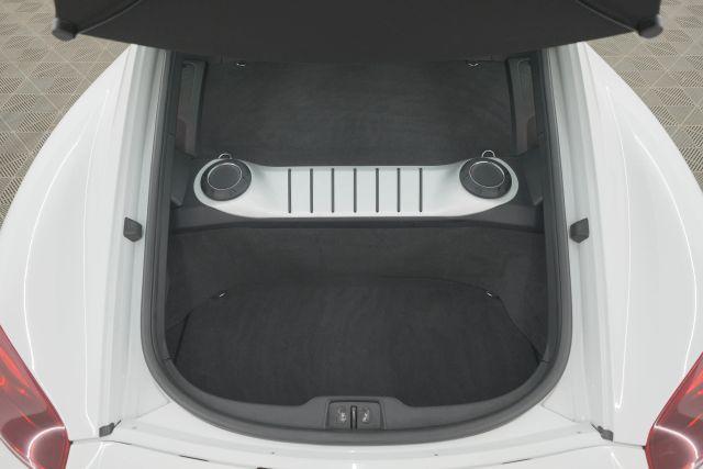Photo of 2016 White Porsche Cayman
