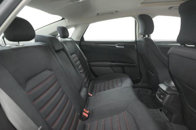 Photo of 2015 Tuxedo Black Metallic Ford Fusion