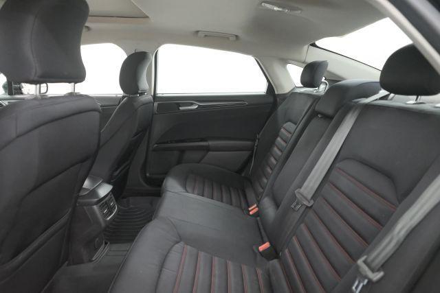 Photo of 2015 Tuxedo Black Metallic Ford Fusion