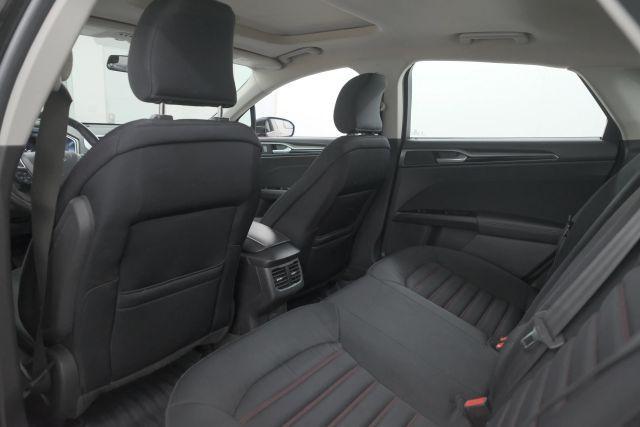 Photo of 2015 Tuxedo Black Metallic Ford Fusion