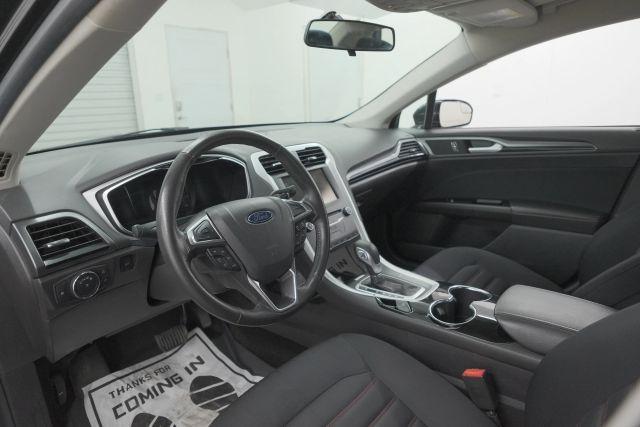 Photo of 2015 Tuxedo Black Metallic Ford Fusion