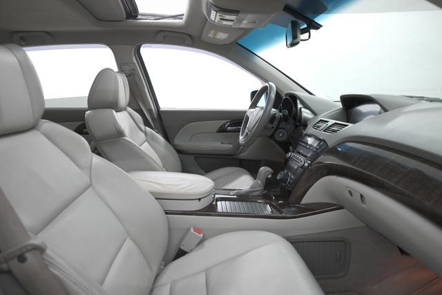 Photo of 2010 Polished Metal Metallic Acura MDX