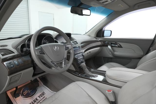 Photo of 2010 Polished Metal Metallic Acura MDX