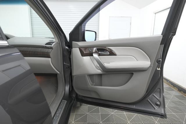 Photo of 2010 Polished Metal Metallic Acura MDX