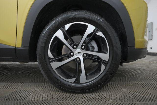 Photo of 2024 Nitro Yellow Chevrolet Trax