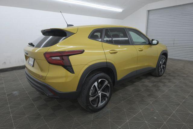Photo of 2024 Nitro Yellow Chevrolet Trax