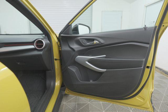Photo of 2024 Nitro Yellow Chevrolet Trax