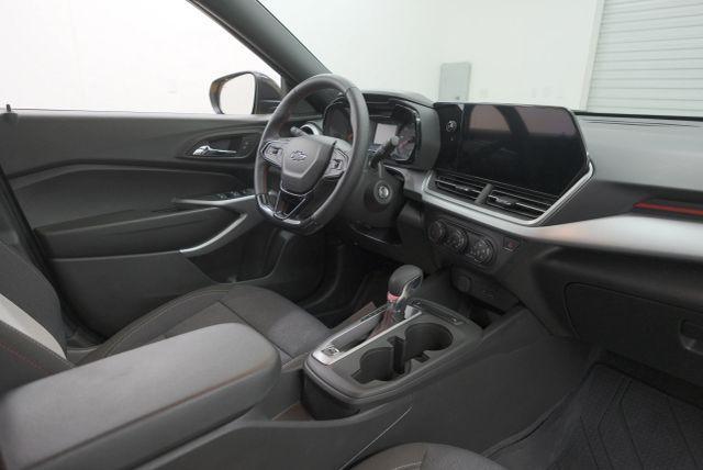 Photo of 2024 Nitro Yellow Chevrolet Trax